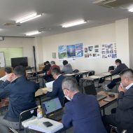 <span class="title">長崎県 平戸市商工会にて助成金セミナー講師を務めました</span>